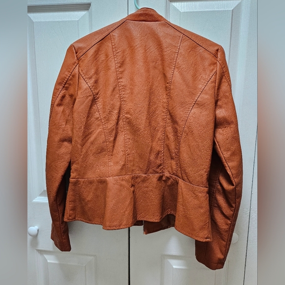 Baccini Women's Moto Biker Faux Leather Full Zip Jacket Burnt Orange Size Small - Picture 2 of 7